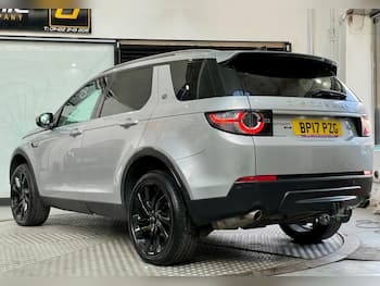 Used Land Rover Discovery Sport 2017 for sale - 79645559: Photo