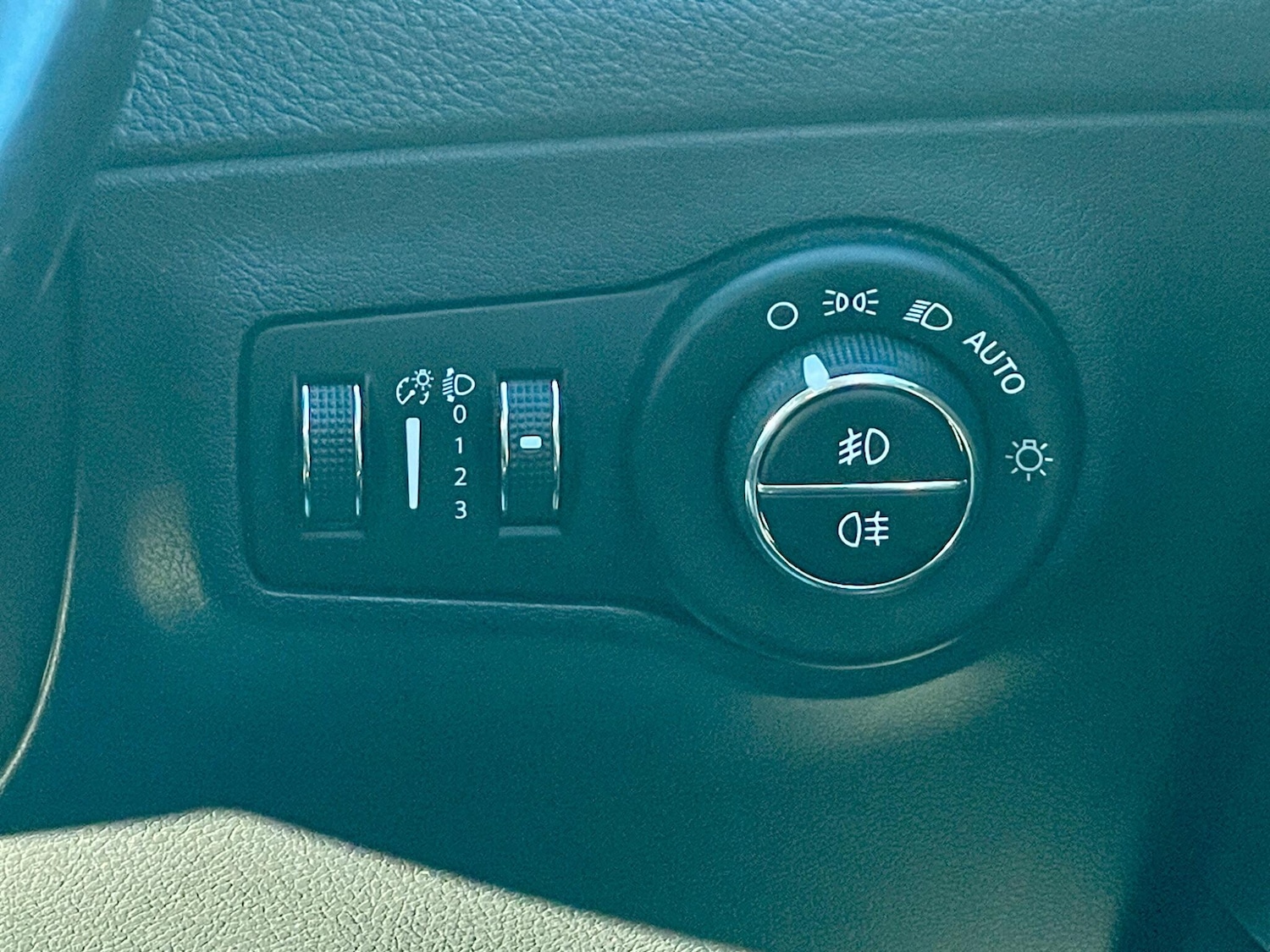 Used Jeep Compass 2018 for sale - 76408519: Photo 33