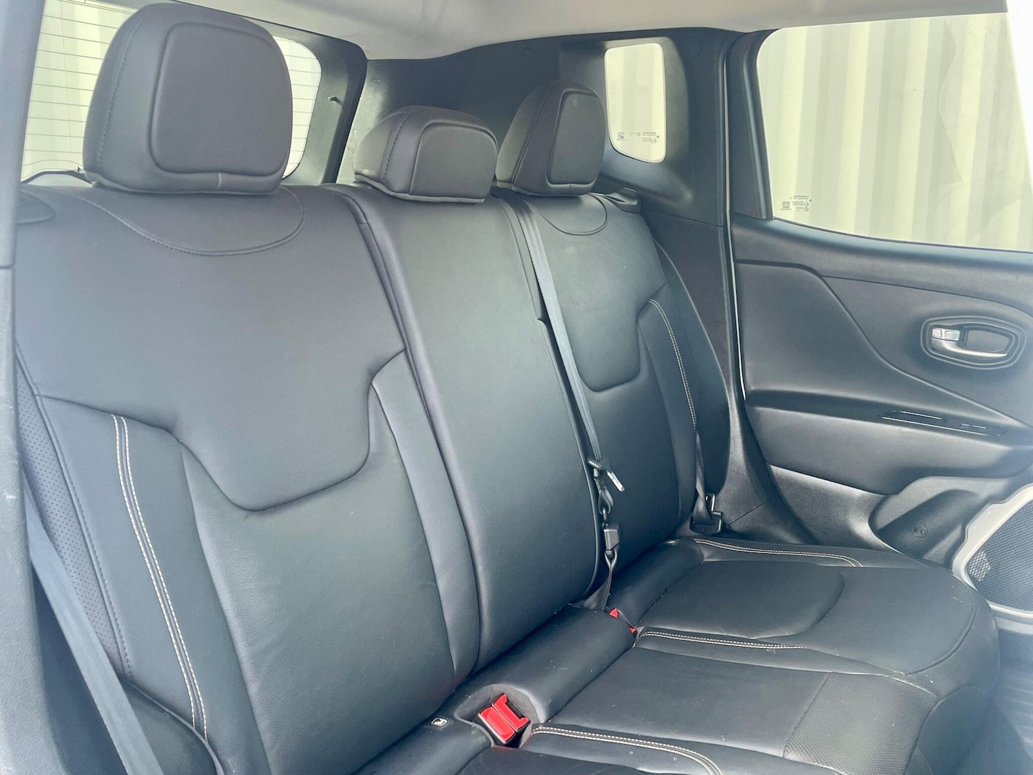 Used Jeep Renegade 2016 for sale - 76388271: Photo 8