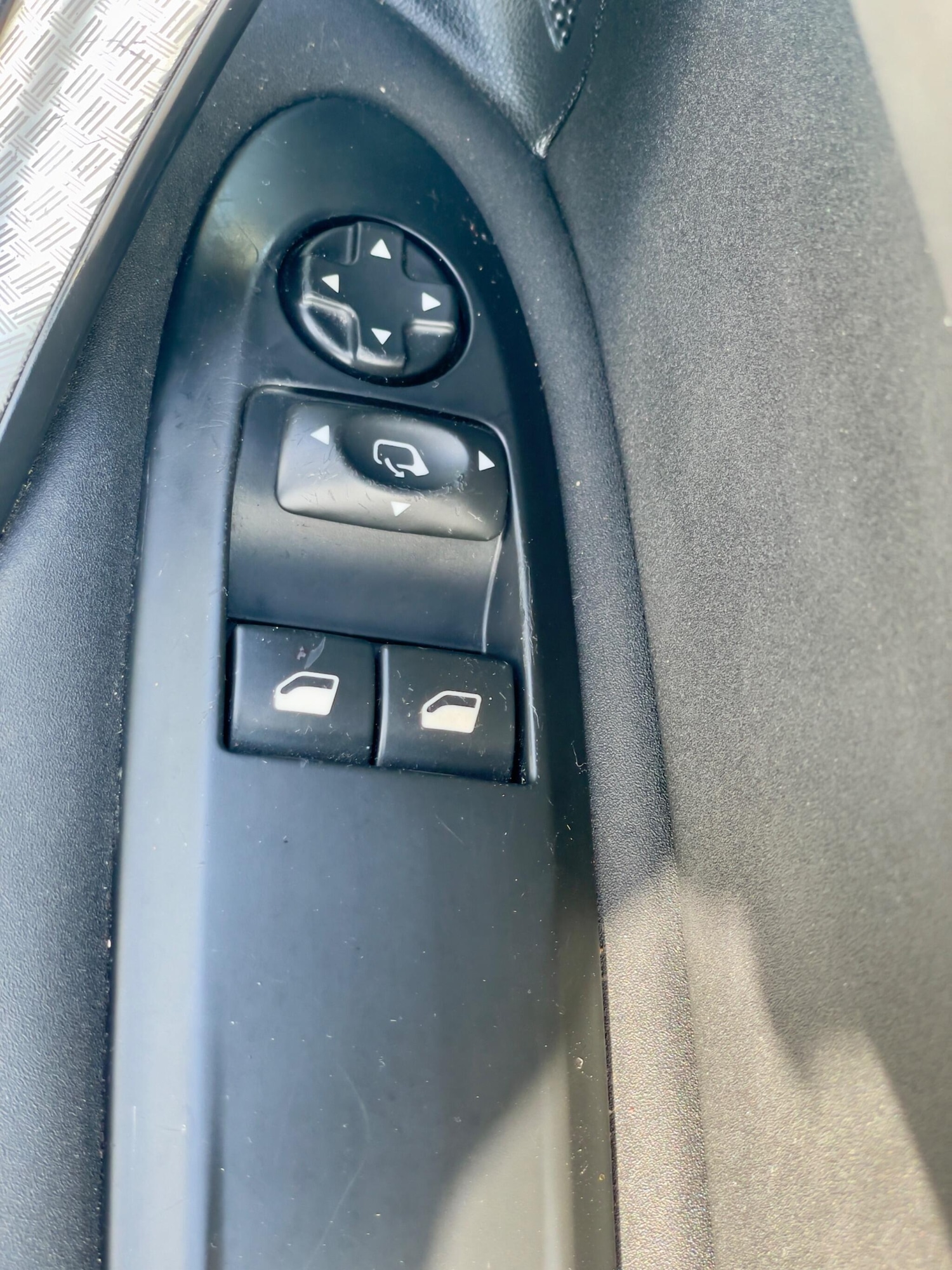 Used Citroen DS4 2013 for sale - 76989029: Photo 34