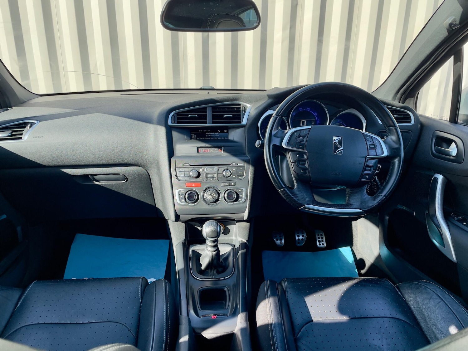 Used Citroen DS4 2013 for sale - 76989029: Photo 9