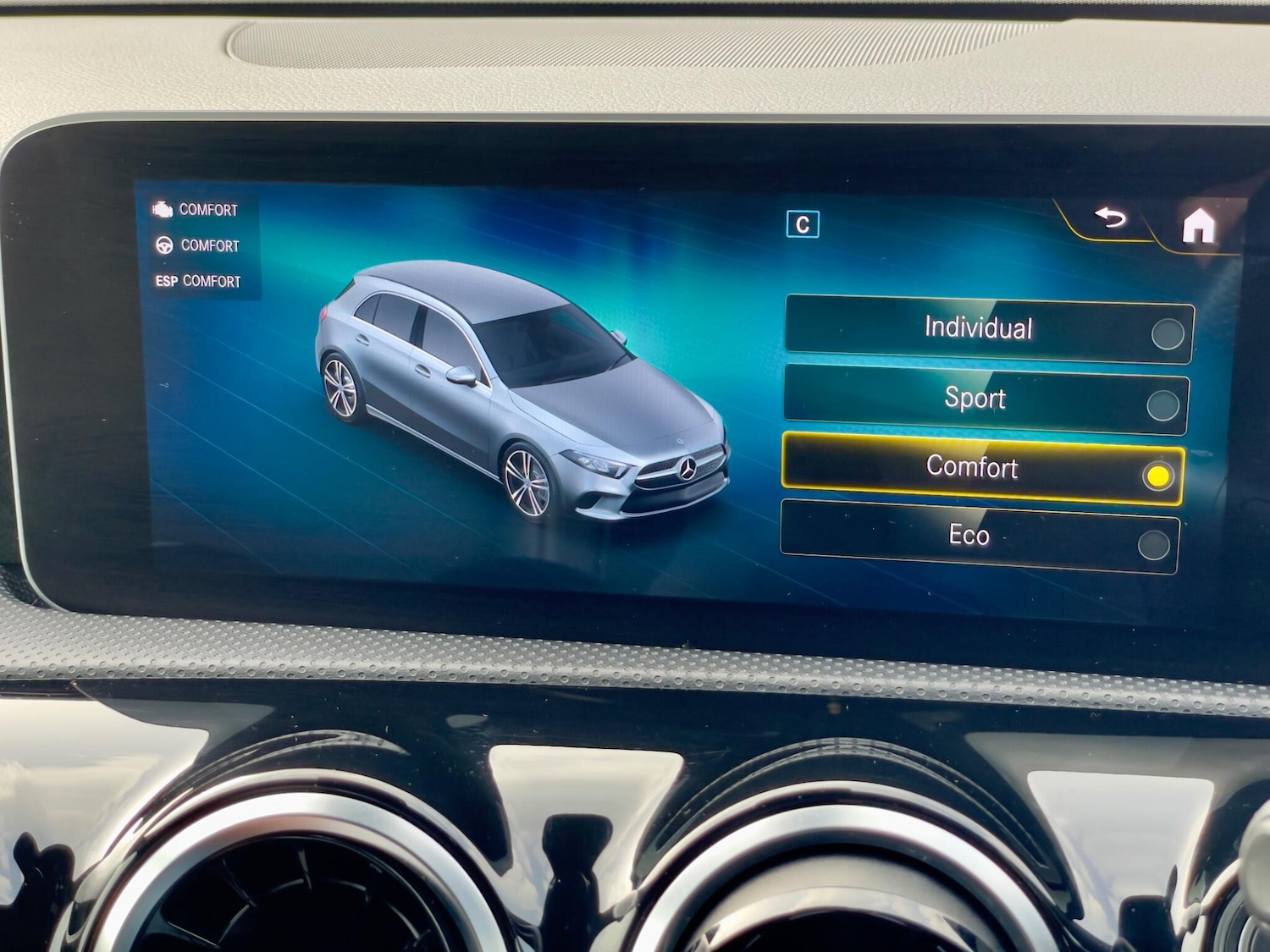 Used Mercedes-Benz A-Class 2019 for sale - 77852943: Photo 51