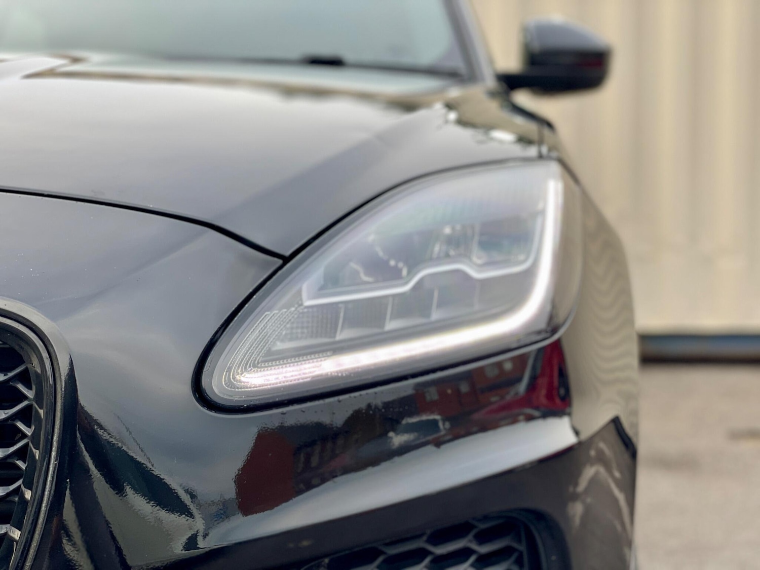 Used Jaguar E-Pace 2019 for sale - 76965307: Photo 32