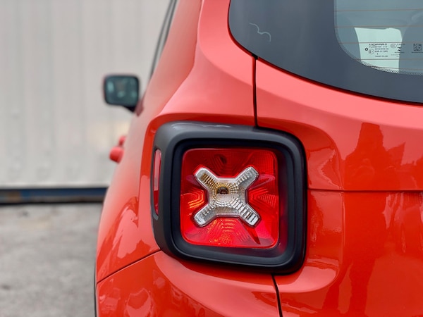 Used Jeep Renegade 2016 for sale - 76326070: Photo 25
