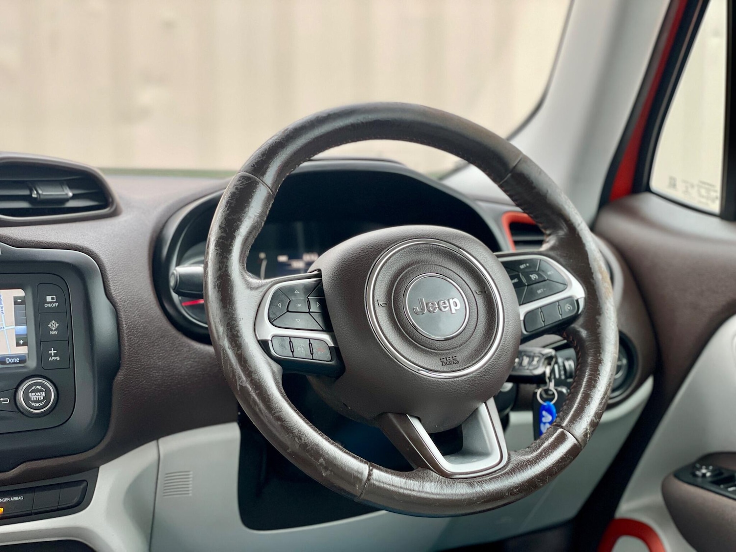 Used Jeep Renegade 2016 for sale - 76326070: Photo 39