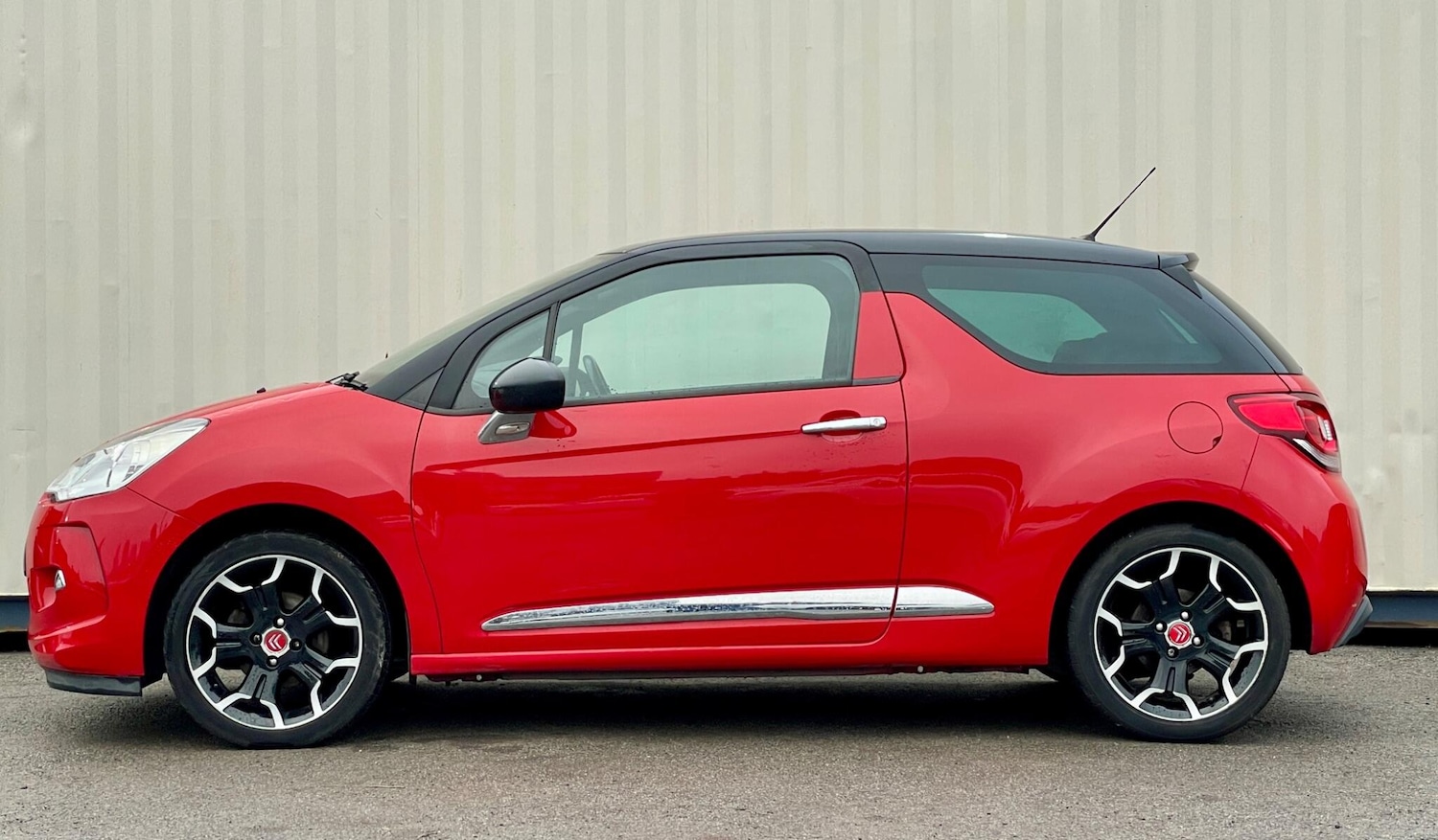 Used Citroen DS3 2012 for sale - 77029014: Photo 19