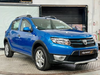 Used Dacia Sandero Stepway 2015 for sale - 79062878: Photo