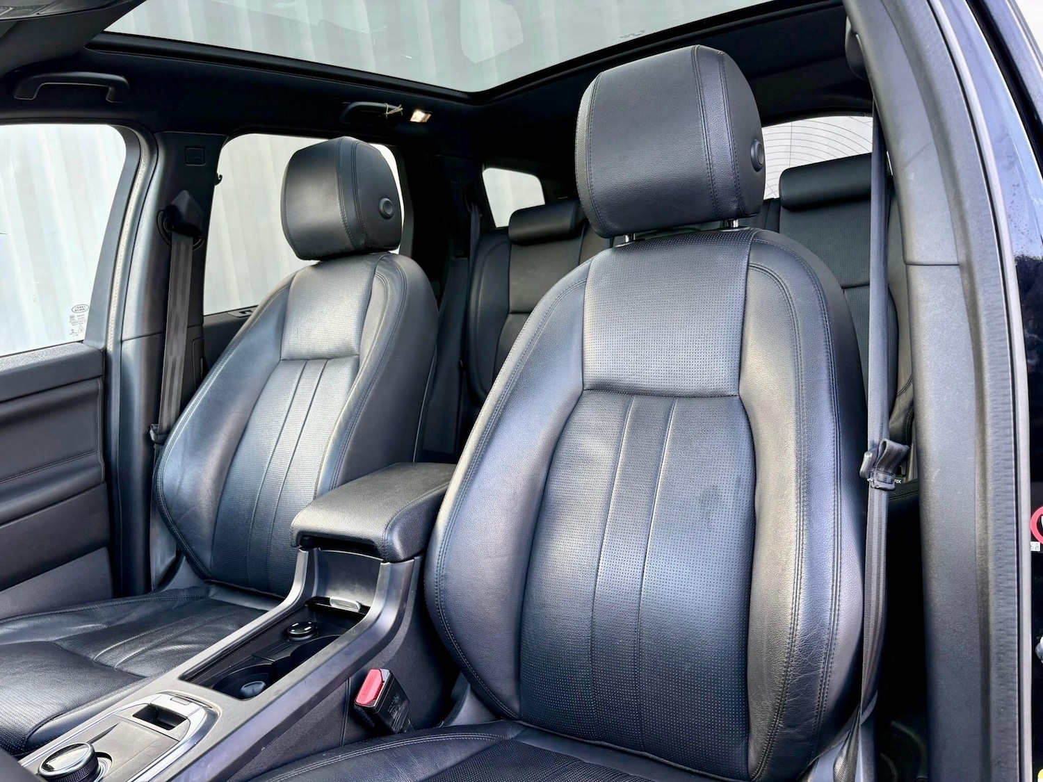 Used Land Rover Discovery Sport 2019 for sale - 76926765: Photo 33