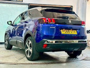 Used Peugeot 3008 2018 for sale - 79387392: Photo