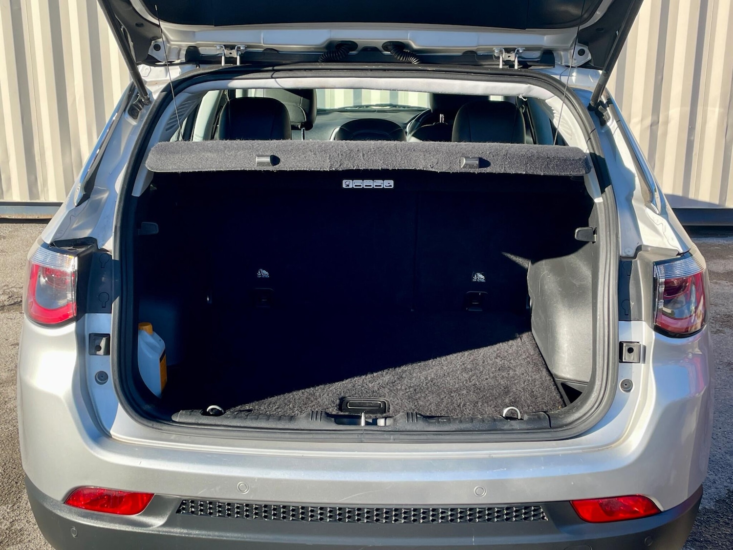 Used Jeep Compass 2018 for sale - 76995930: Photo 38