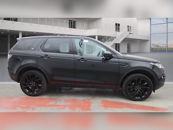 Used Land Rover Discovery Sport 2017 for sale - 75552086: Photo