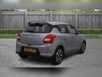 Used Suzuki Swift 2019 for sale - 78548322: Photo