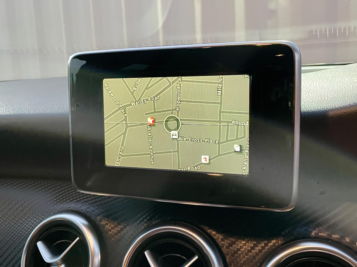 Used Mercedes-Benz A-Class 2015 for sale - 76377383: Photo 22