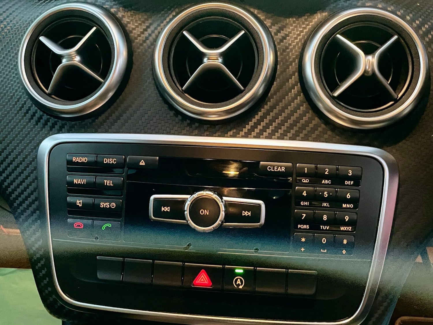 Used Mercedes-Benz A-Class 2015 for sale - 76377383: Photo 25