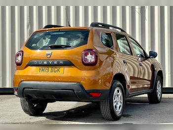 Used Dacia Duster 2019 for sale - 78115823: Photo