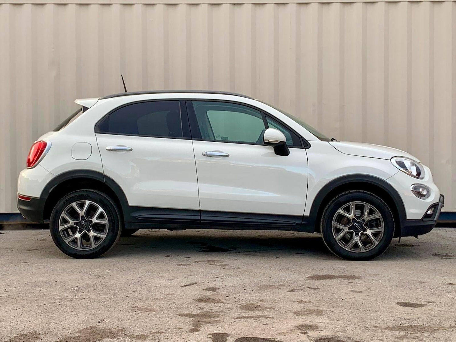 Used Fiat 500X 2016 for sale - 76976343: Photo 14