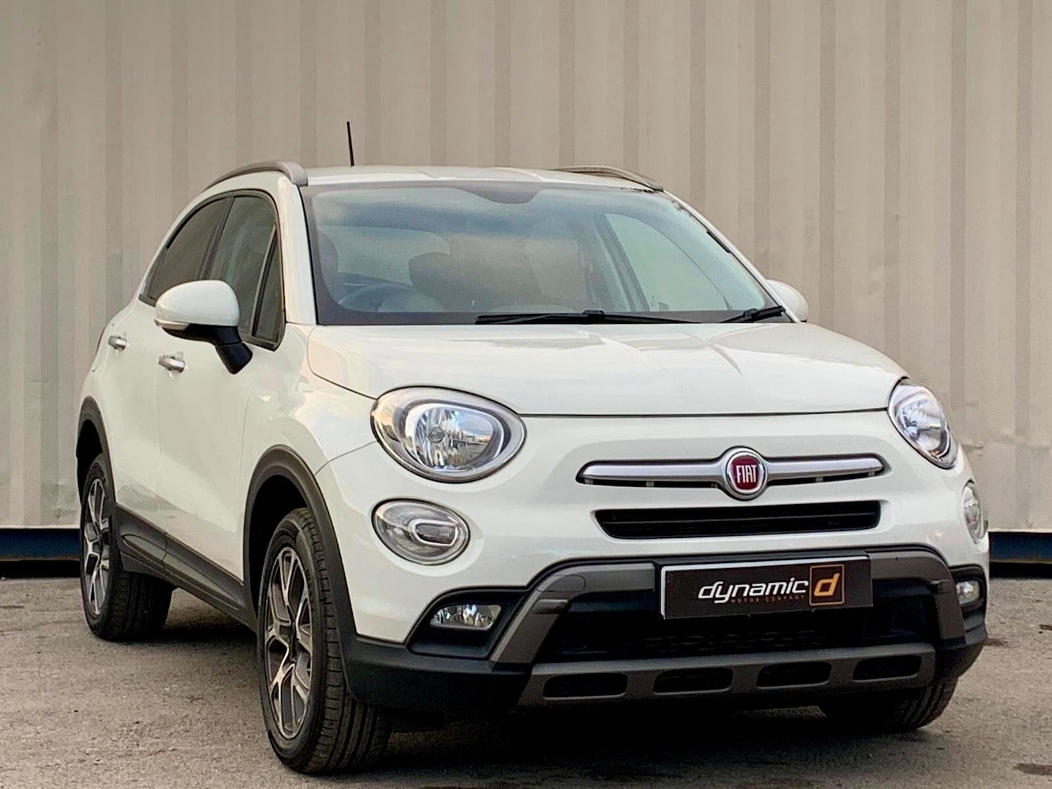 Used Fiat 500X 2016 for sale - 76976343: Photo 2