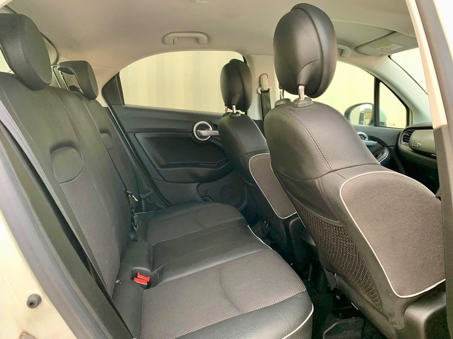 Used Fiat 500X 2016 for sale - 76976343: Photo 8