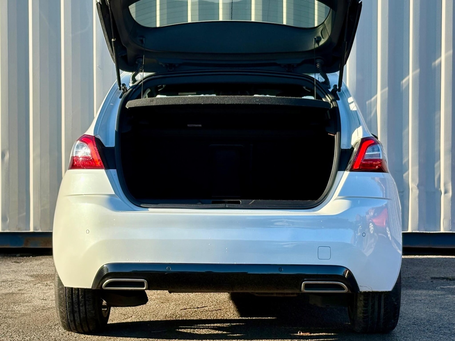 Used Peugeot 308 2016 for sale - 76850149: Photo 33