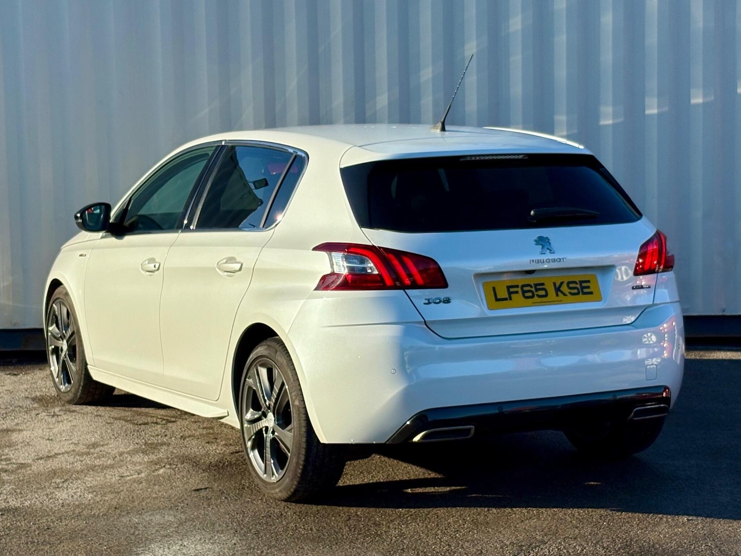 Used Peugeot 308 2016 for sale - 76850149: Photo 4