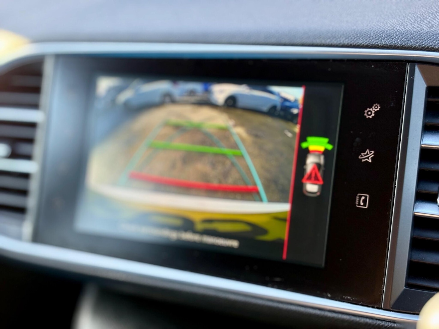 Used Peugeot 308 2016 for sale - 76850149: Photo 44