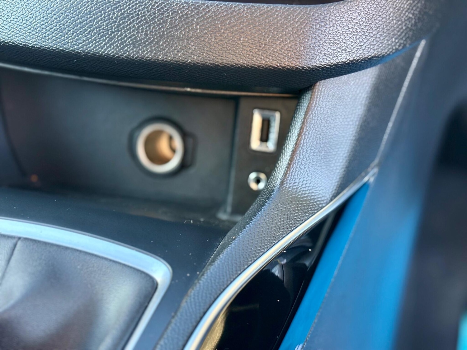 Used Peugeot 308 2016 for sale - 76850149: Photo 52