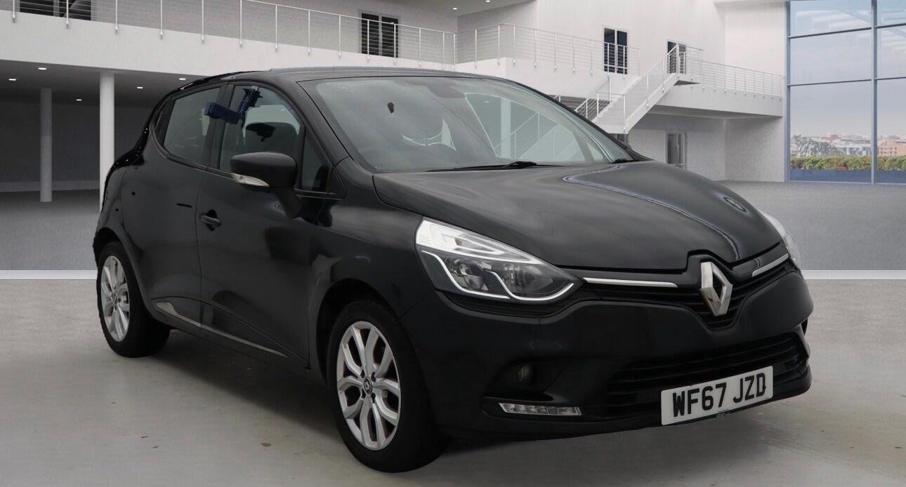 Used Renault Clio 2017 for sale - 76727315: Photo 2