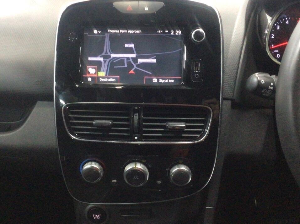 Used Renault Clio 2017 for sale - 76727315: Photo 7