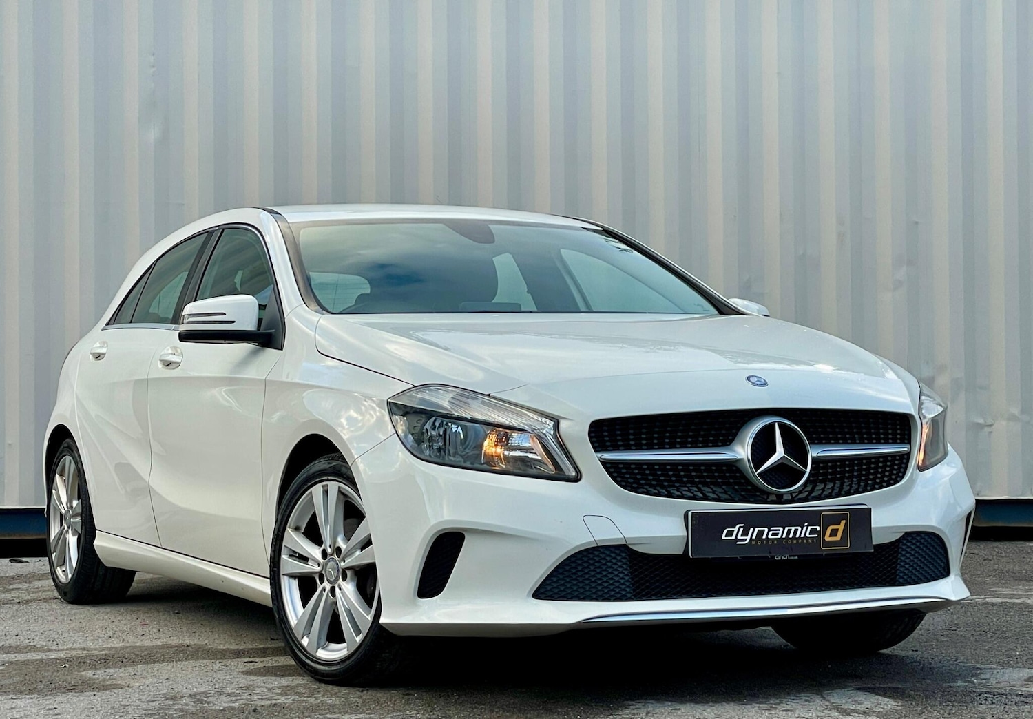 Used Mercedes-Benz A-Class 2016 for sale - 77016978: Photo 2