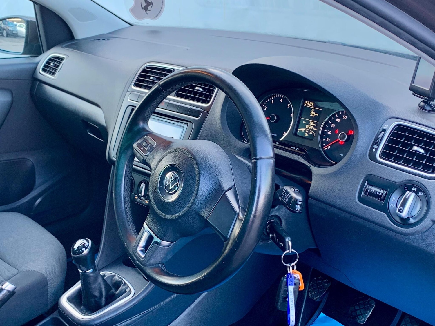 Used Volkswagen Polo 2013 for sale - 76485331: Photo 6