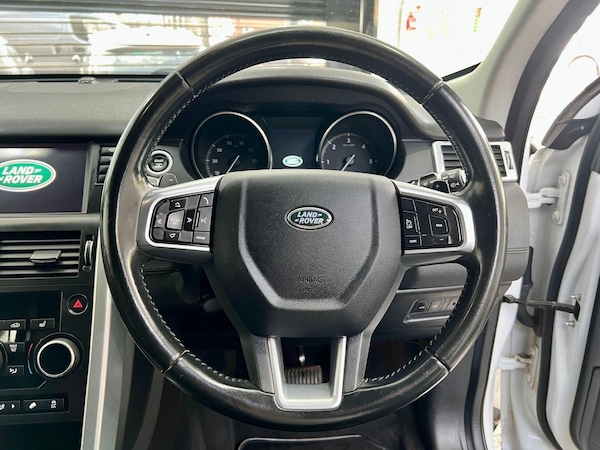 Used Land Rover Discovery Sport 2016 for sale - 75520502: Photo 33