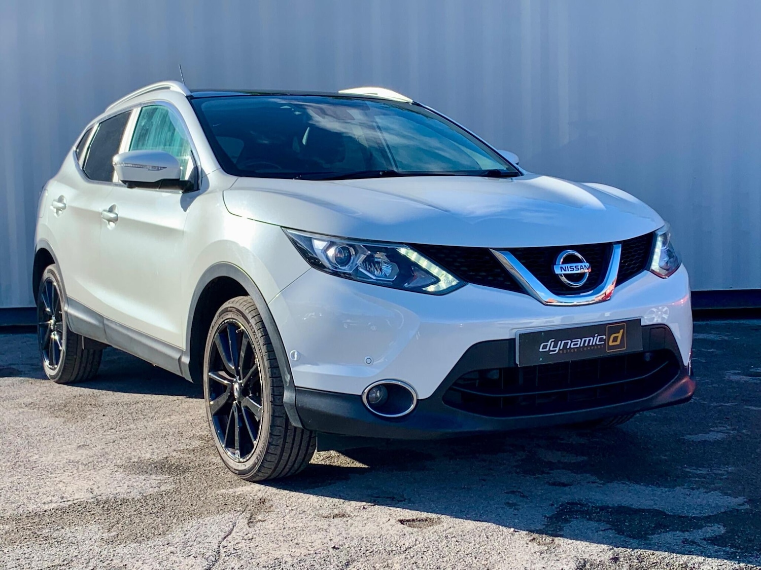 Used Nissan Qashqai 2016 for sale - 76832109: Photo 2