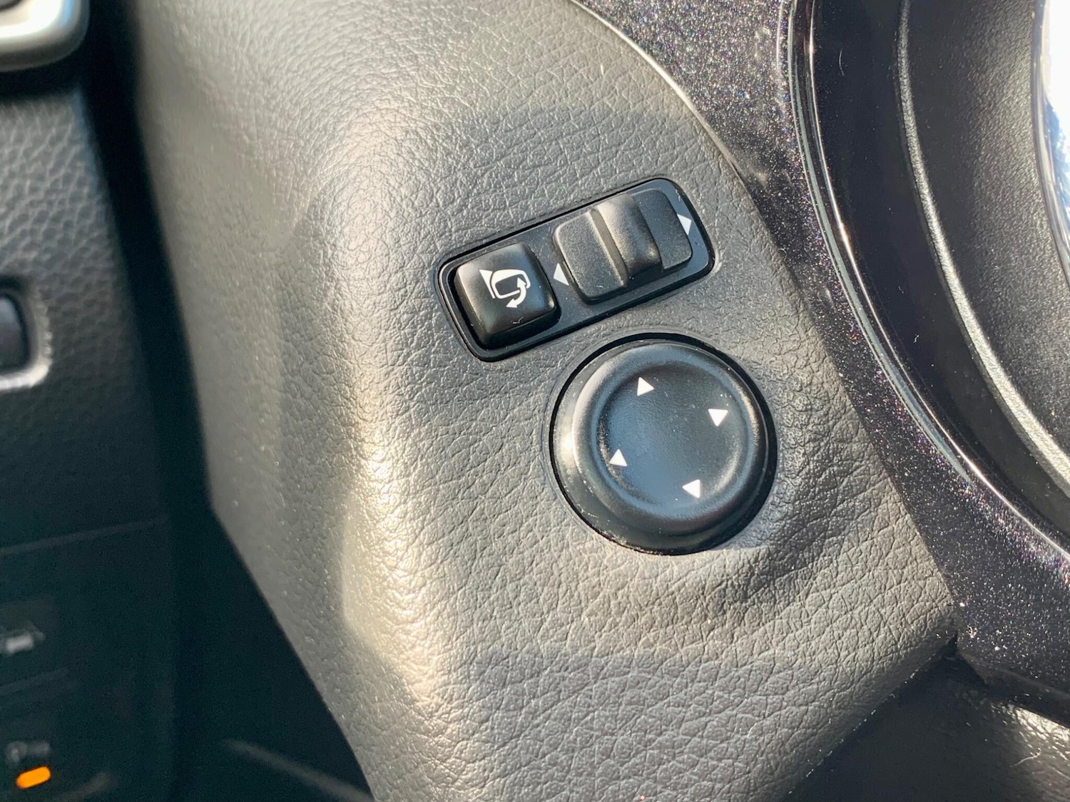 Used Nissan Qashqai 2016 for sale - 76832109: Photo 28