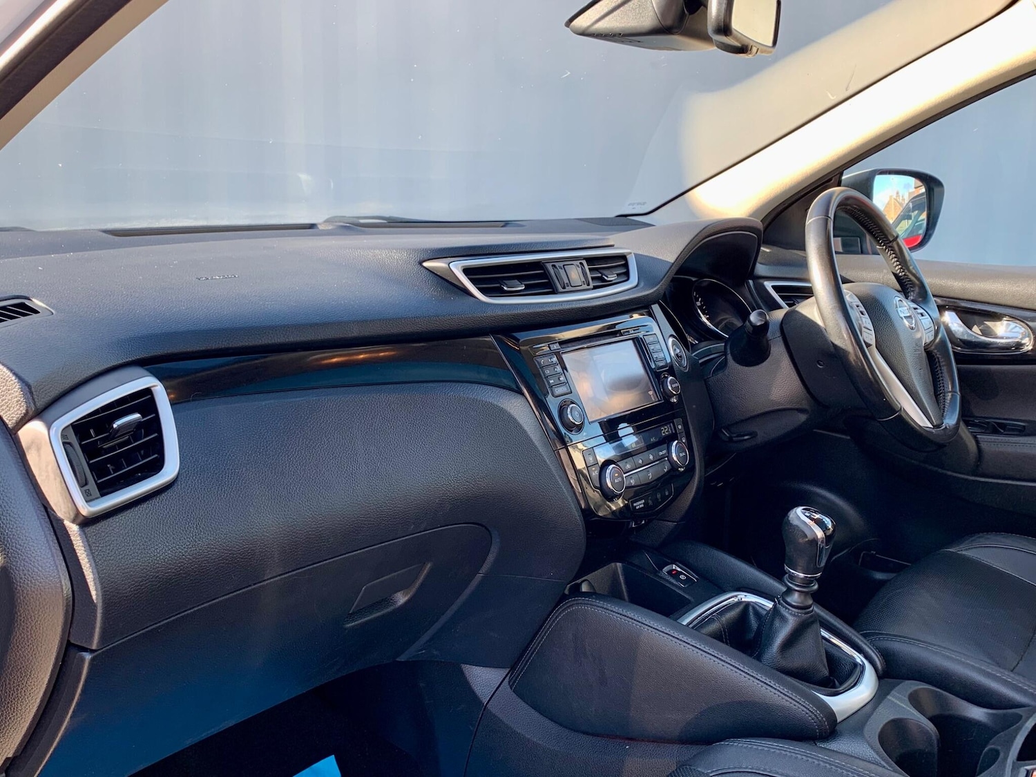 Used Nissan Qashqai 2016 for sale - 76832109: Photo 41