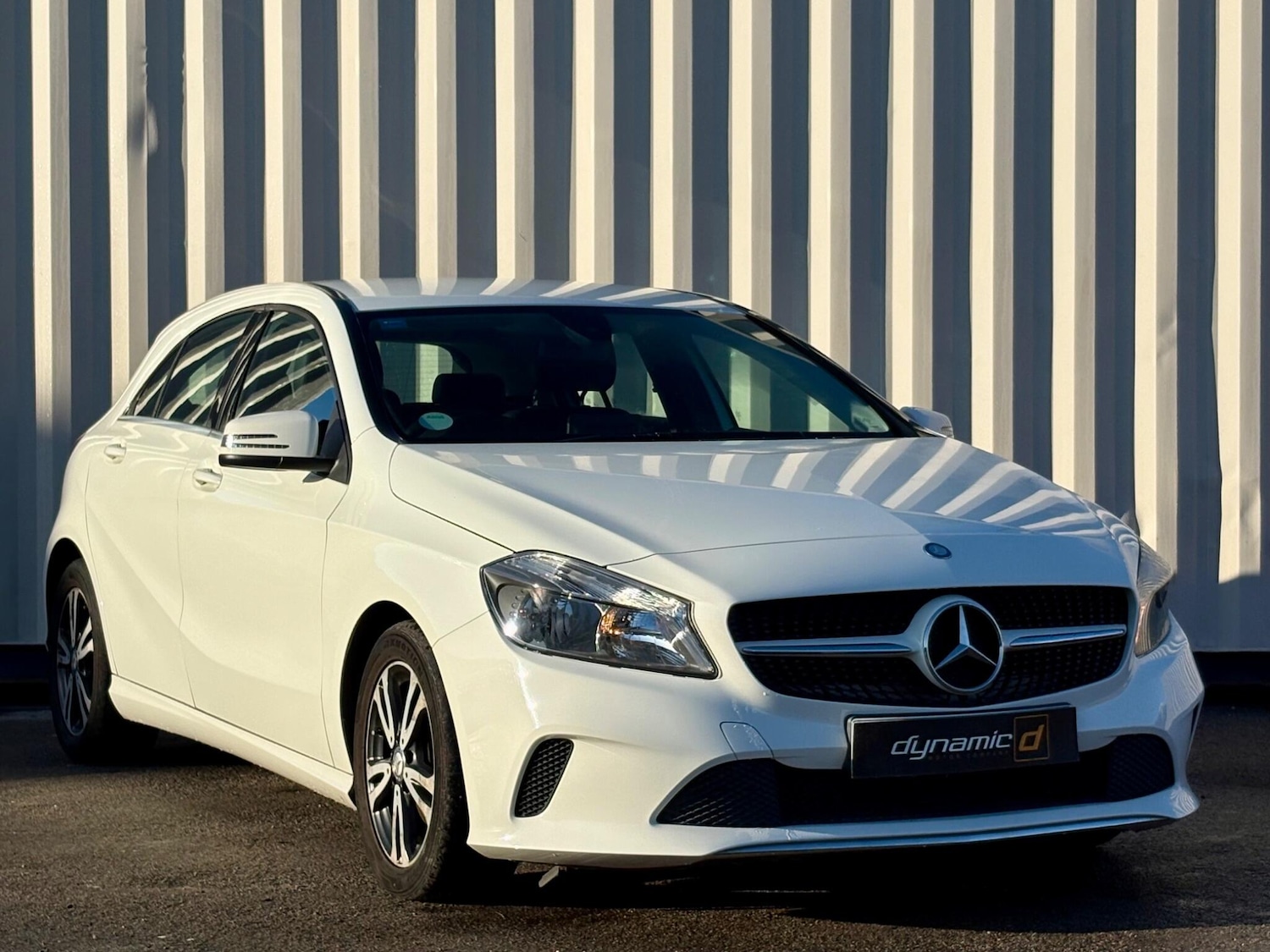 Used Mercedes-Benz A-Class 2017 for sale - 76832351: Photo 2