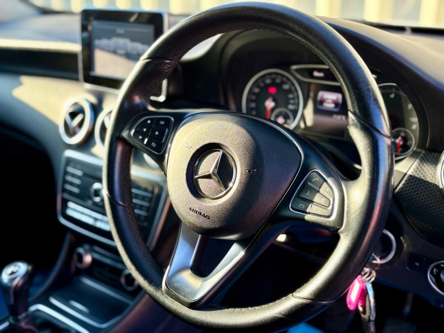 Used Mercedes-Benz A-Class 2017 for sale - 76832351: Photo 32