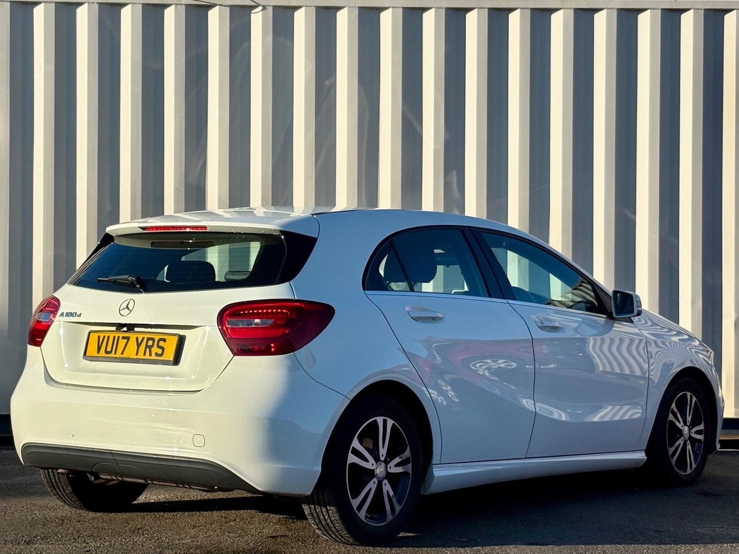 Used Mercedes-Benz A-Class 2017 for sale - 76832351: Photo 4