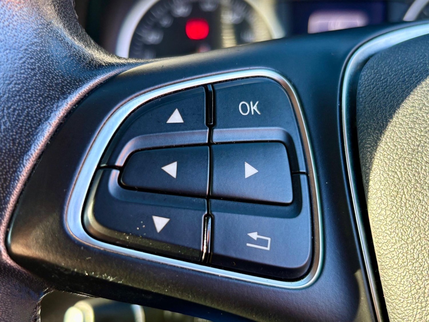 Used Mercedes-Benz A-Class 2017 for sale - 76832351: Photo 42