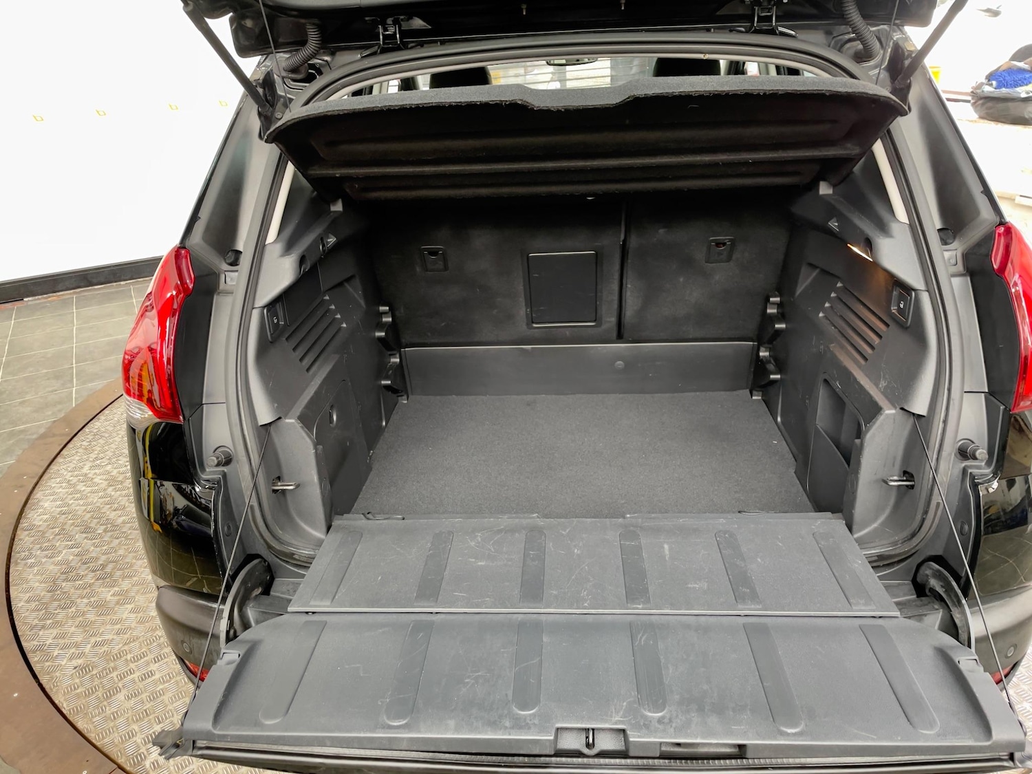 Vehicle 39