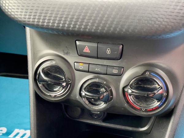 Used Peugeot 208 2015 for sale - 76270368: Photo 51