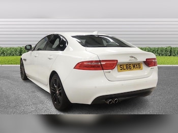 Used Jaguar XE 2016 for sale - 77537675: Photo