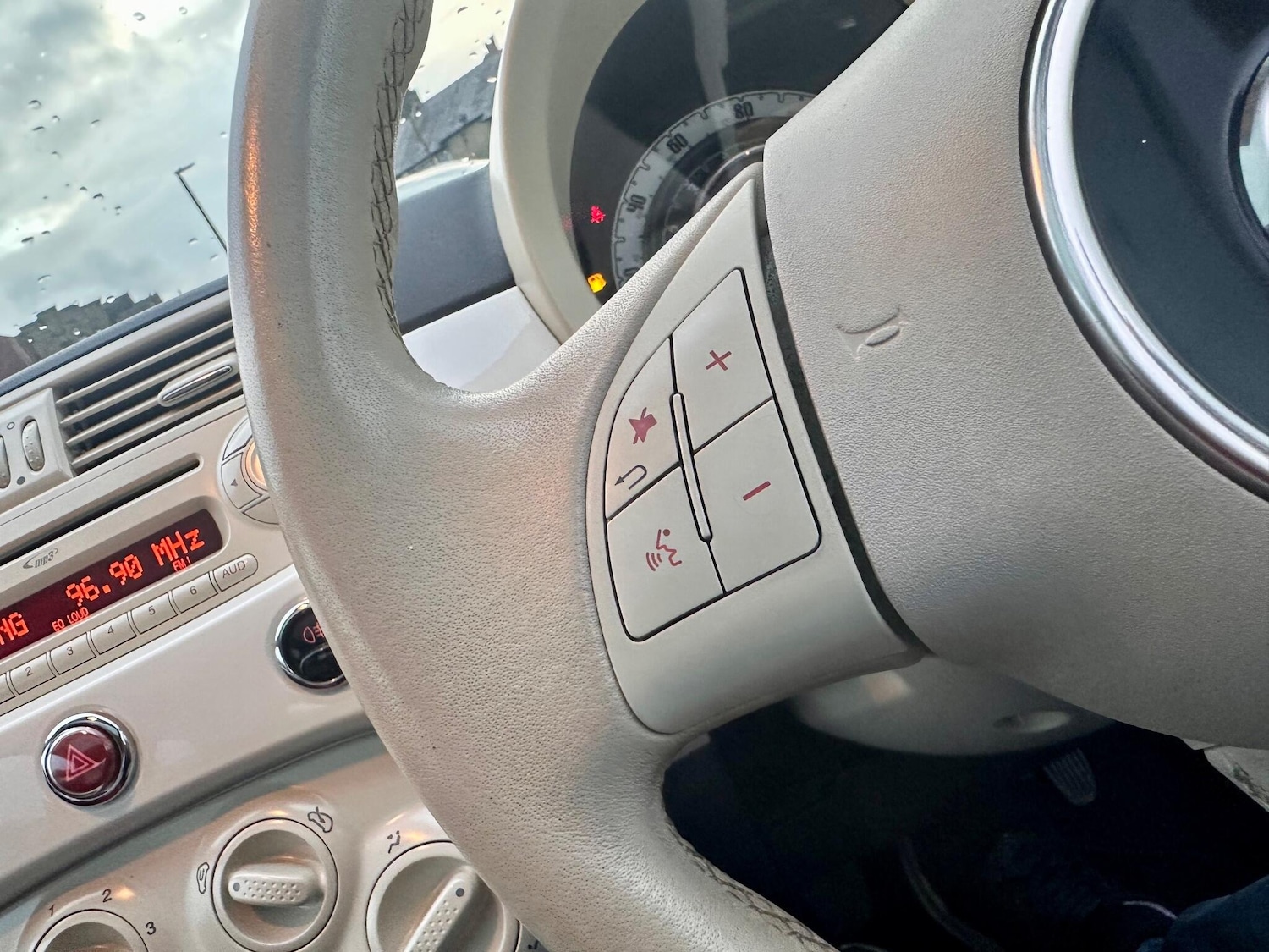 Used Fiat 500 2014 for sale - 76992132: Photo 25