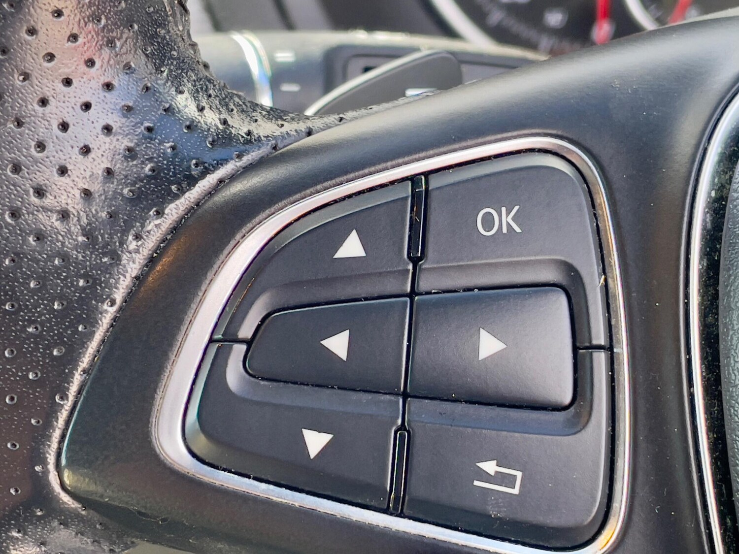 Used Mercedes-Benz B Class 2016 for sale - 77908652: Photo 41