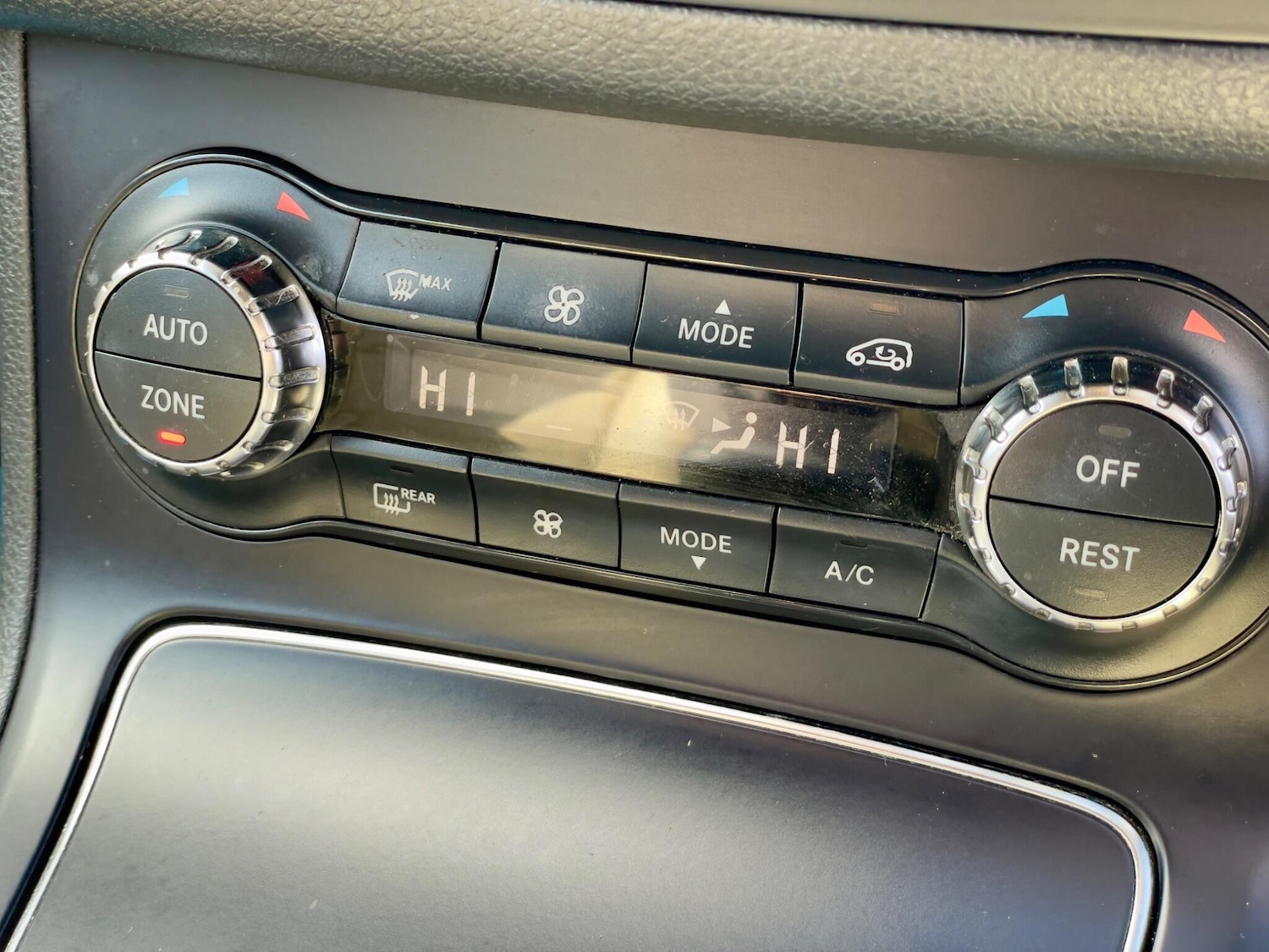 Used Mercedes-Benz B Class 2016 for sale - 77908652: Photo 44