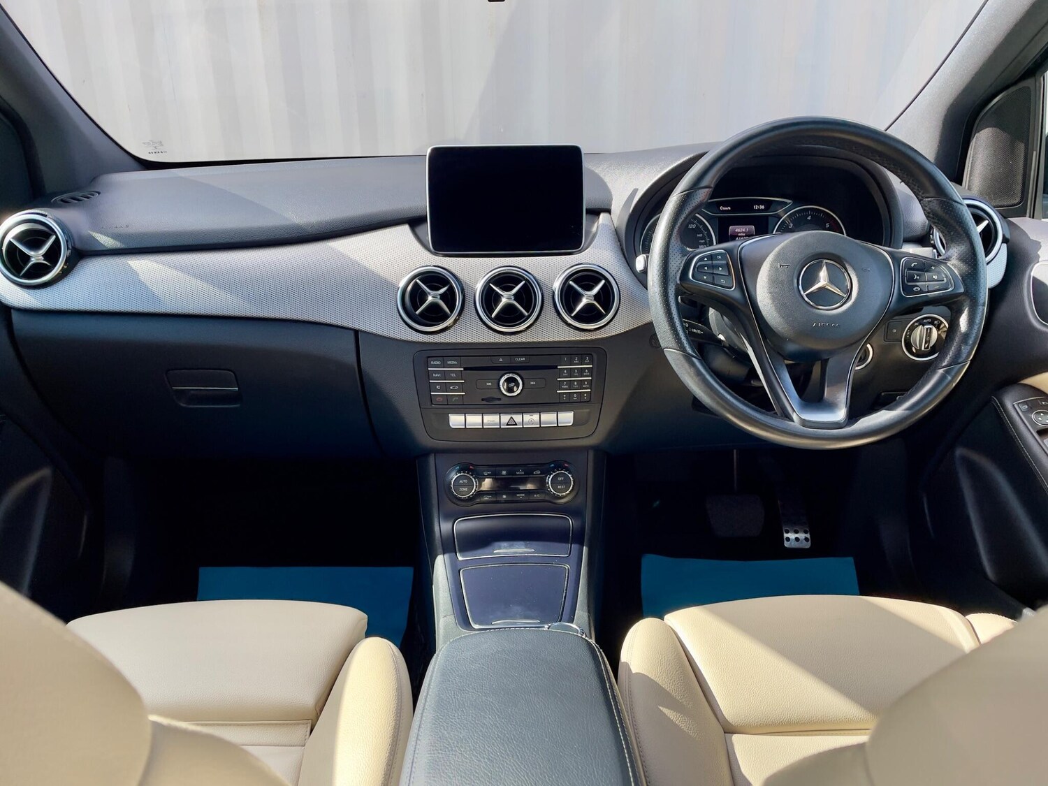 Used Mercedes-Benz B Class 2016 for sale - 77908652: Photo 9