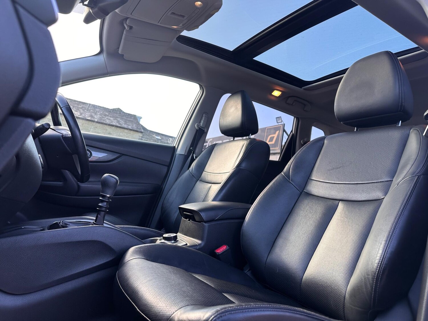 Used Nissan X-Trail for sale - 77909530: Photo 18