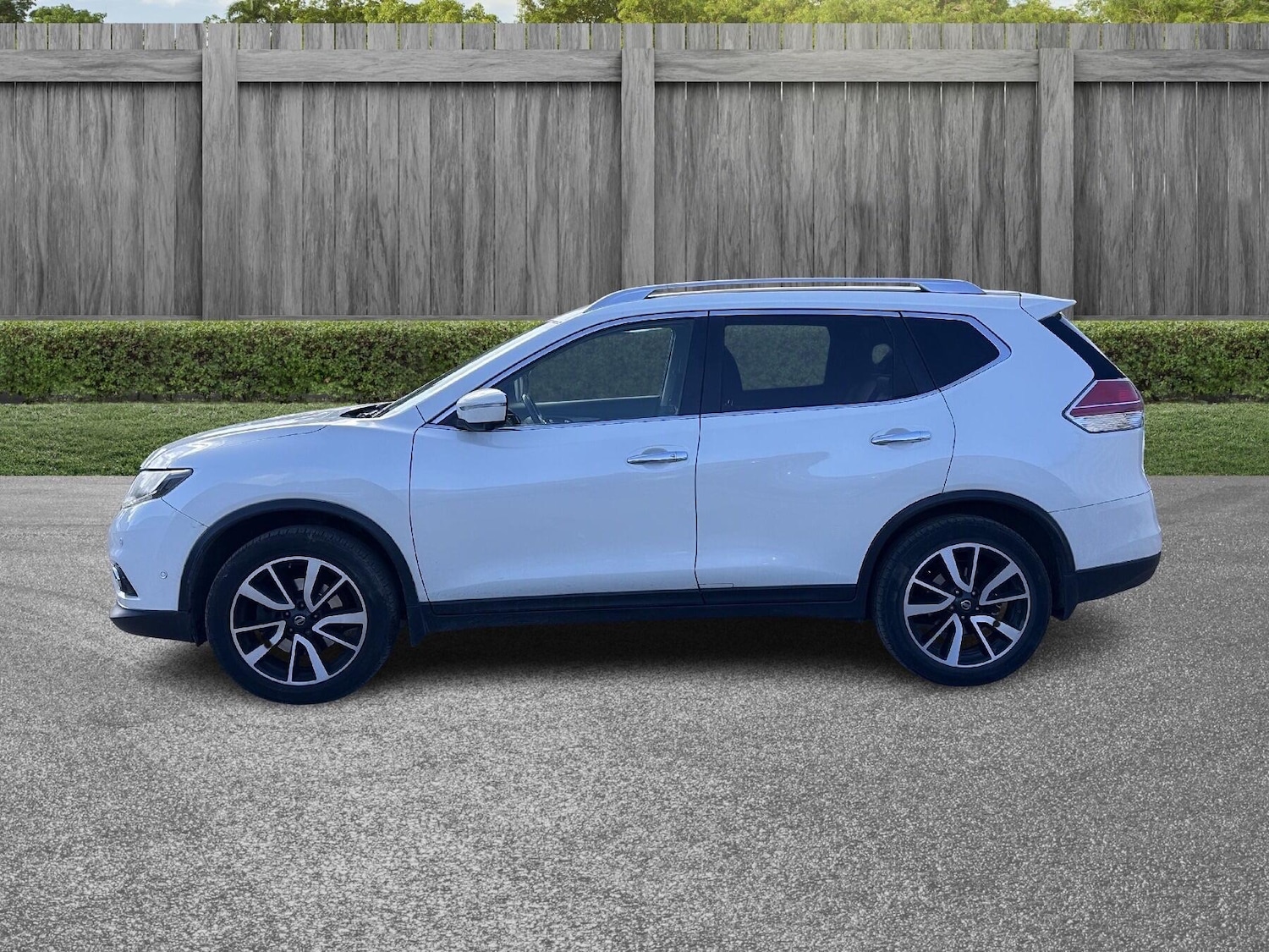 Used Nissan X-Trail for sale - 77909530: Photo 5