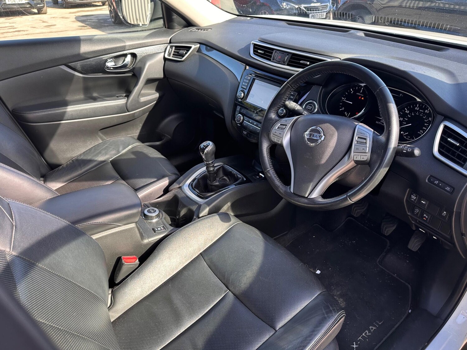 Used Nissan X-Trail for sale - 77909530: Photo 8