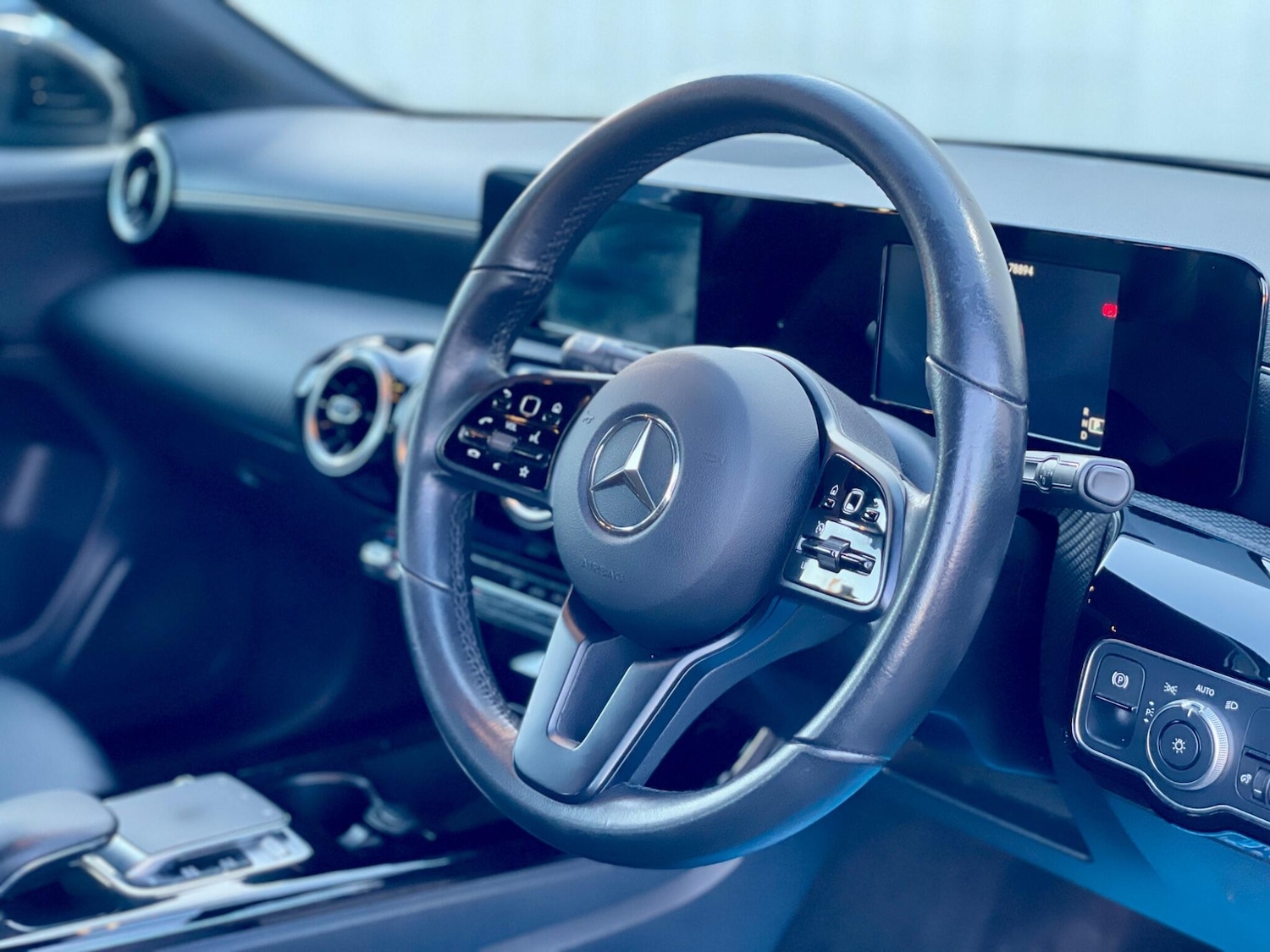 Used Mercedes-Benz A-Class 2019 for sale - 77254784: Photo 33