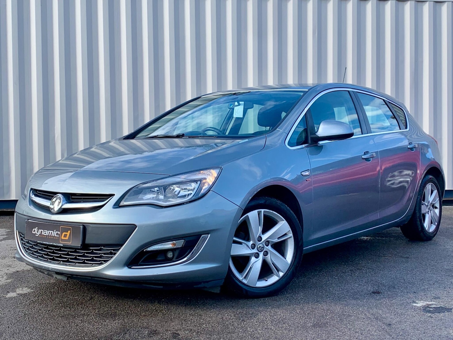 Used Vauxhall Astra 2016 for sale - 76371717: Photo 1